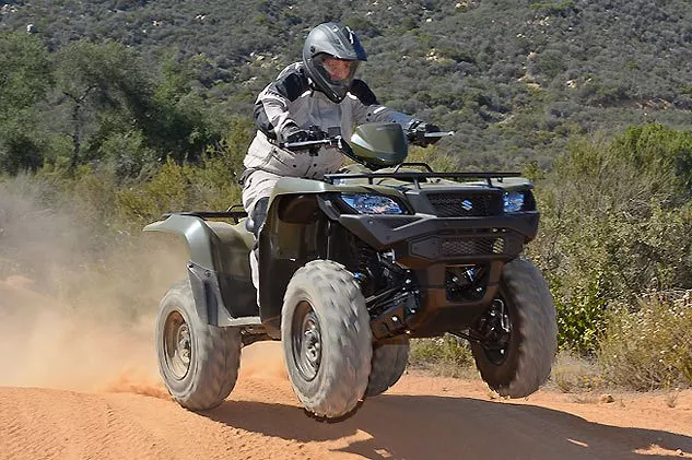 2015-suzuki-kingquad-500-axi-2