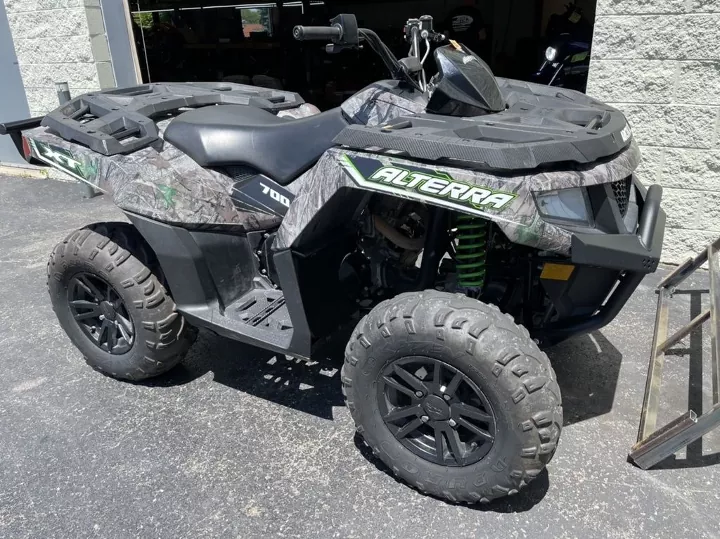2016-arctic-cat-alterra-700-4x4-2