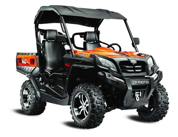 2016-cfmoto-uforce-800-1