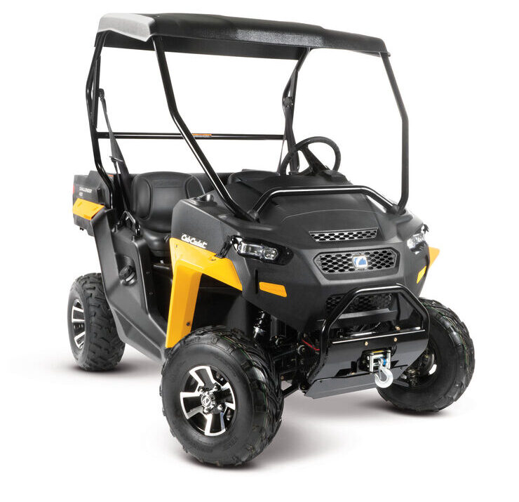 2016-cub-cadet-challenger-400lx-1