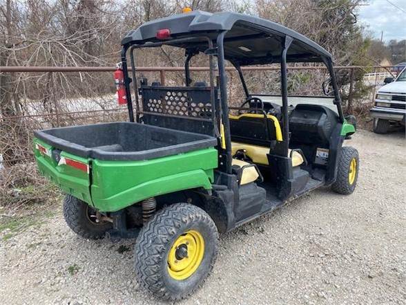2016-john-deere-gator-xuv550-2