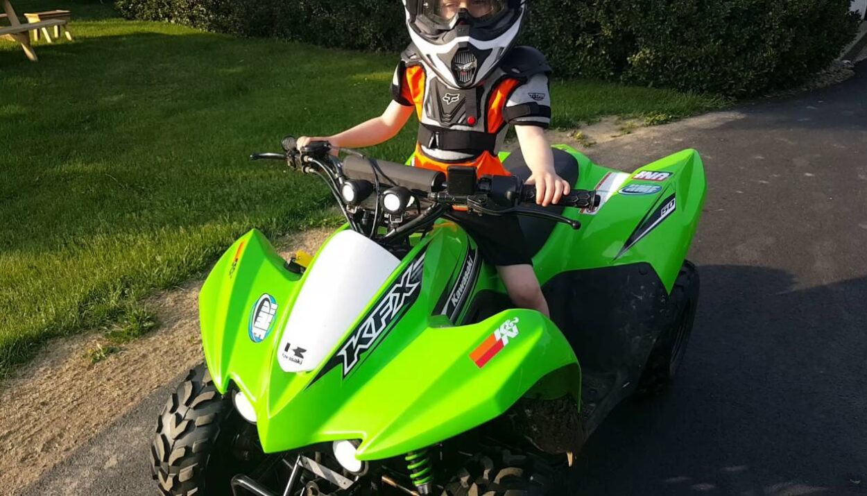 2016-kawasaki-kfx--50-1