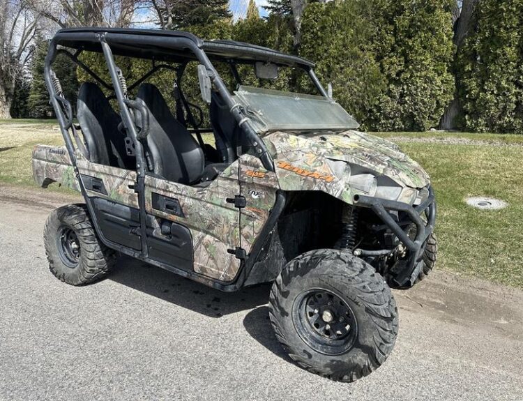2016-kawasaki-teryx--camo-1