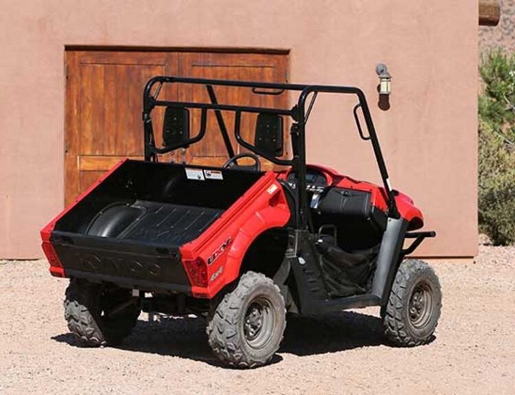 2016-kymco-uxv-700i-le-1