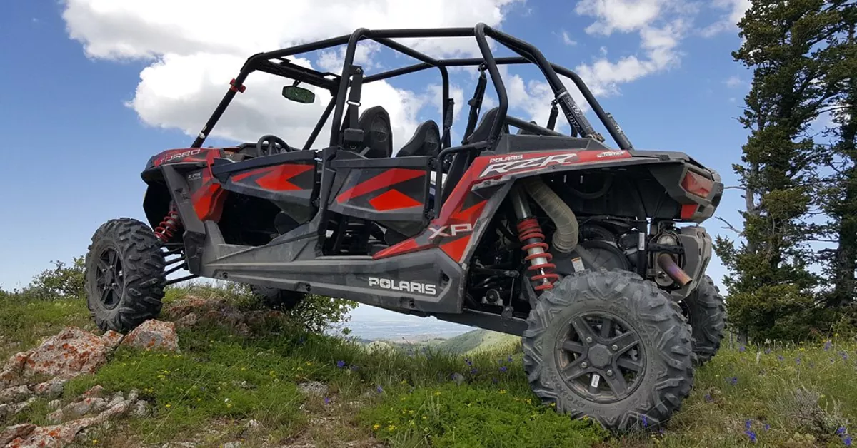 2016-polaris-rzr-xp-4-turbo-eps-2