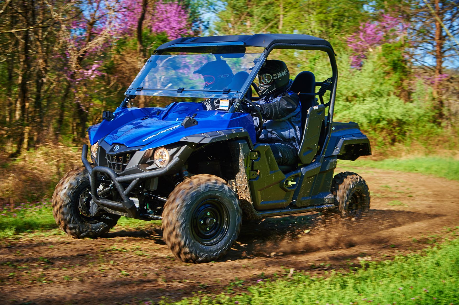 2016-yamaha-wolverine-r-spec-2