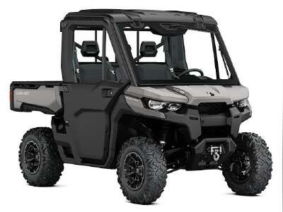 2017-can-am-defender-xt-cab-hd8-2