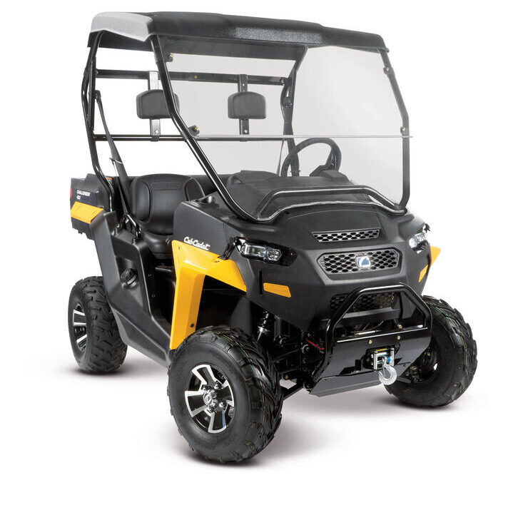 2017-cub-cadet-challenger-400lx-1