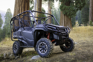 2017-honda-pioneer-1000-5-le-1
