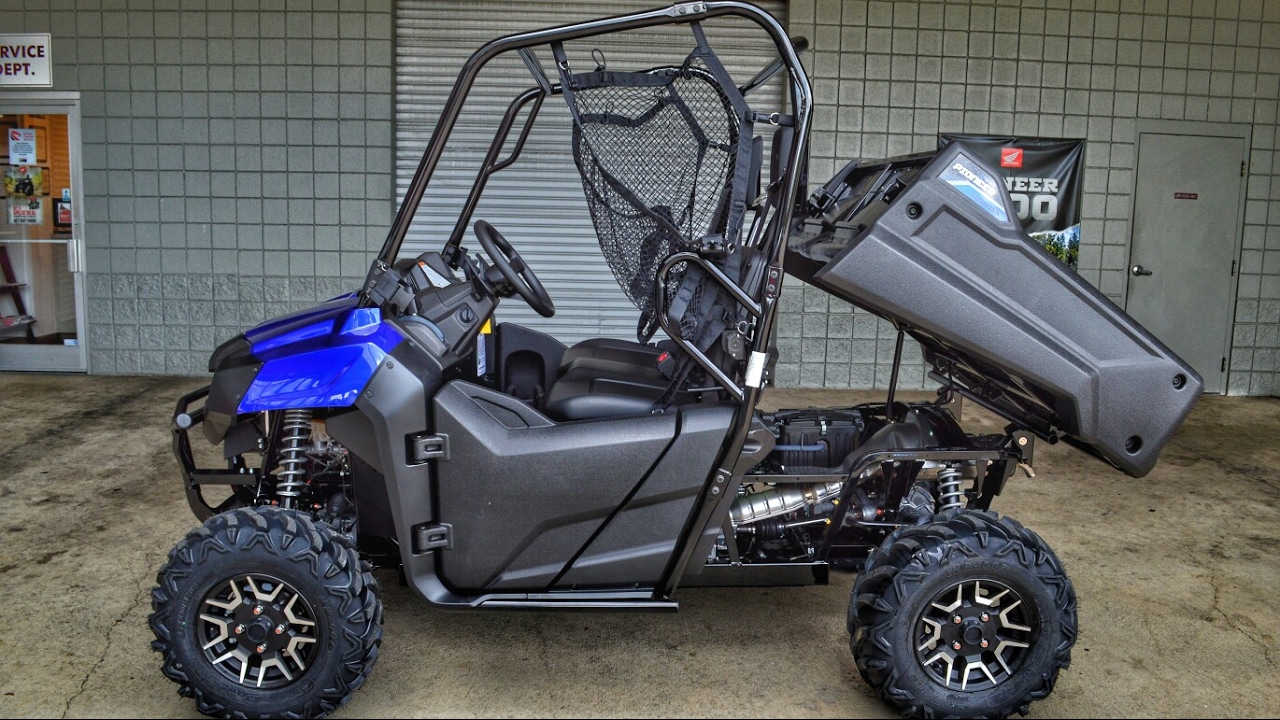 2017-honda-pioneer-700-2