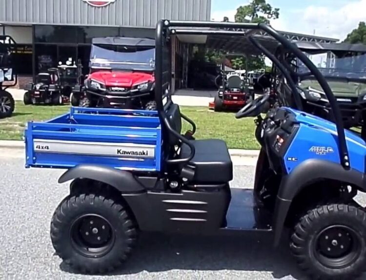 2017-kawasaki-mule--sx--4x4-xc-se-1