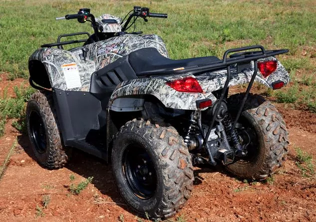 2017-kymco-mxu-450i-camo-1