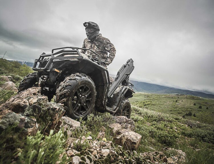 2017-polaris-sportsman-xp--1000-hunter-edition-1