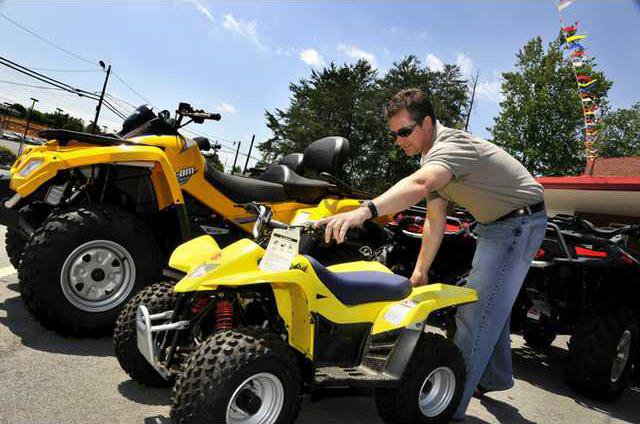 2017-suzuki-quadsport-z50-2