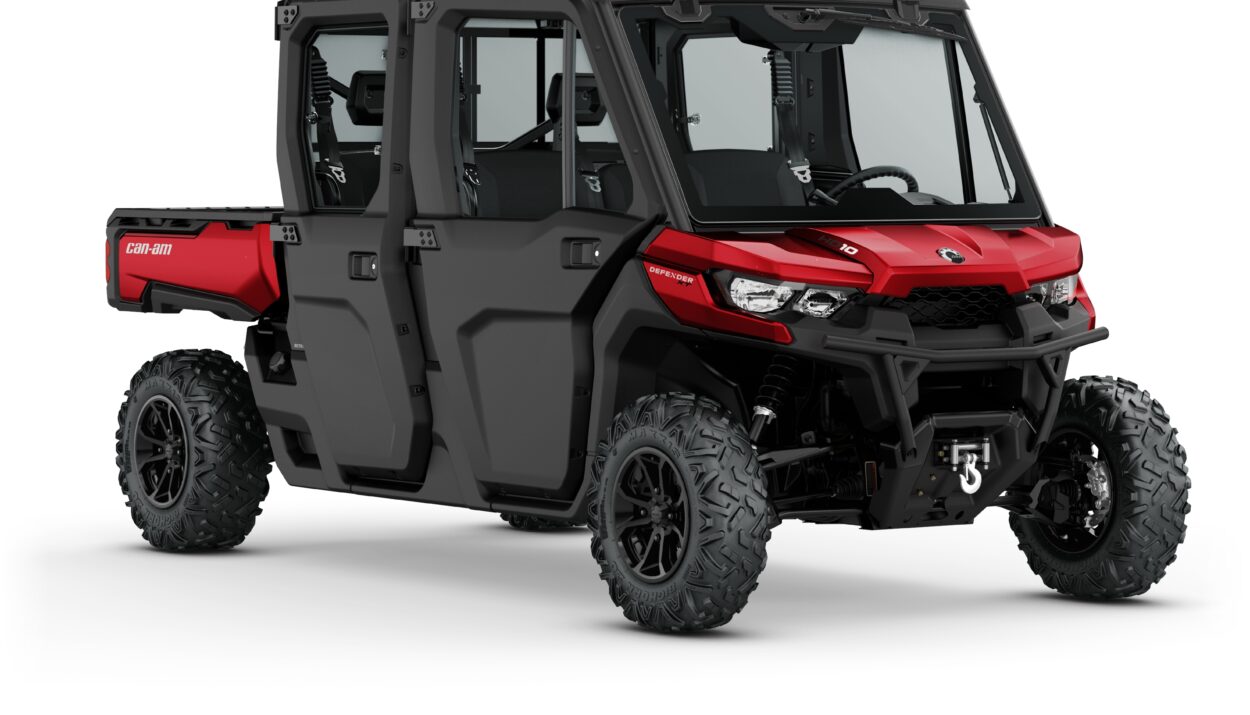 2018-can-am-defender-max-hd8-1