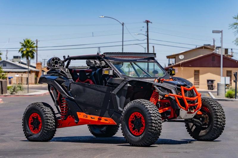 2018-can-am-maverick-x3-max-turbo-r-2