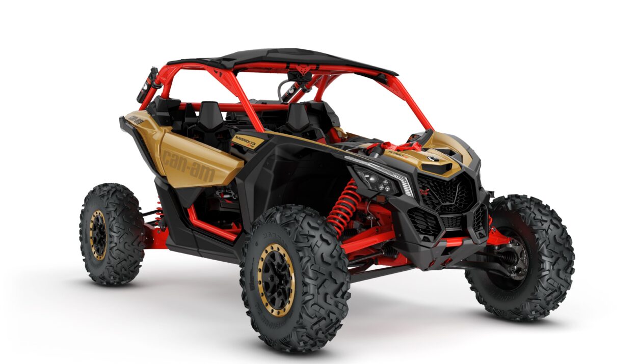 2018-can-am-maverick-x3-x-rs-turbo-r-1