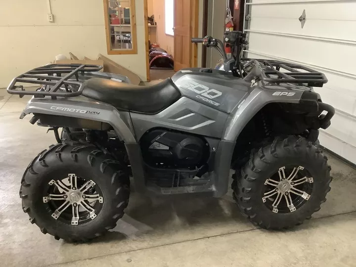 2018-cfmoto-cforce-500s-1