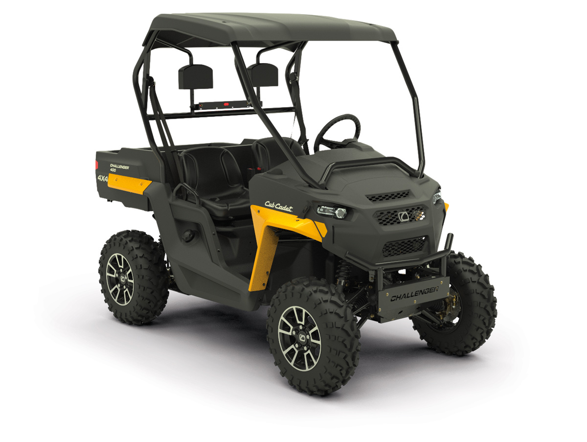 2018-cub-cadet-challenger-400-2