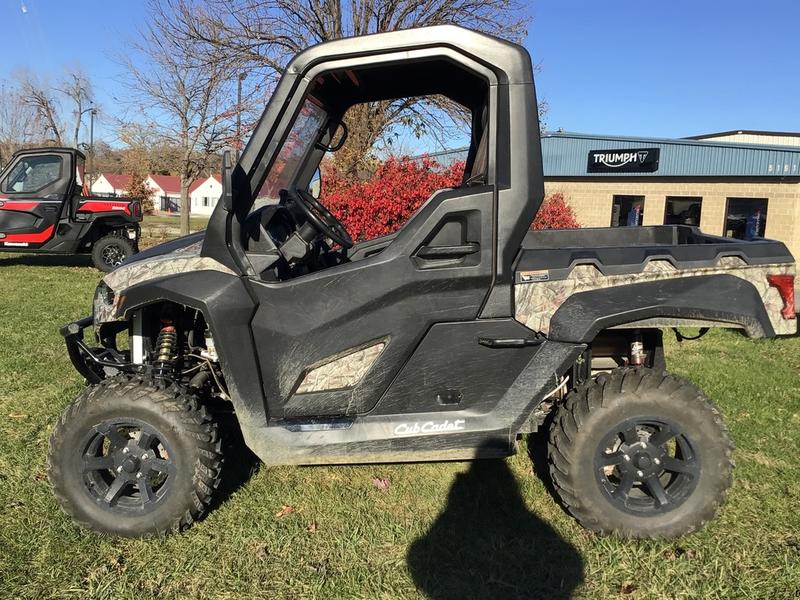 2018-cub-cadet-challenger-750-2