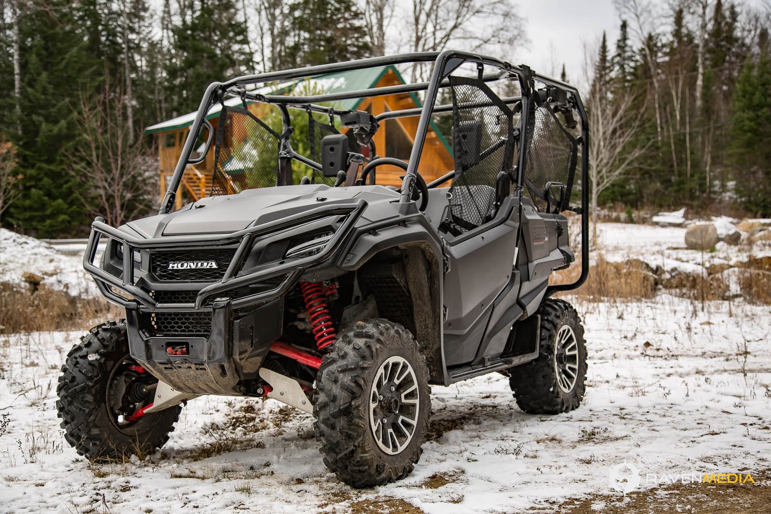 2018-honda-pioneer-1000-2