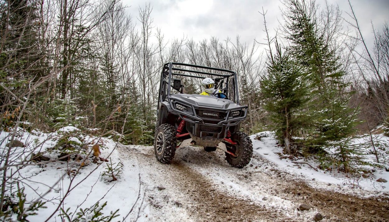2018-honda-pioneer-1000-eps-1