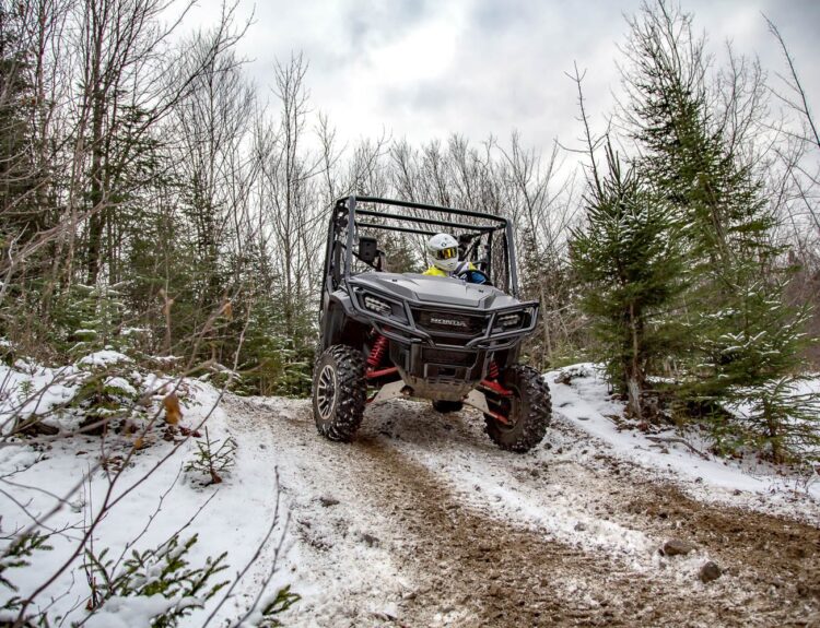 2018-honda-pioneer-1000-eps-1