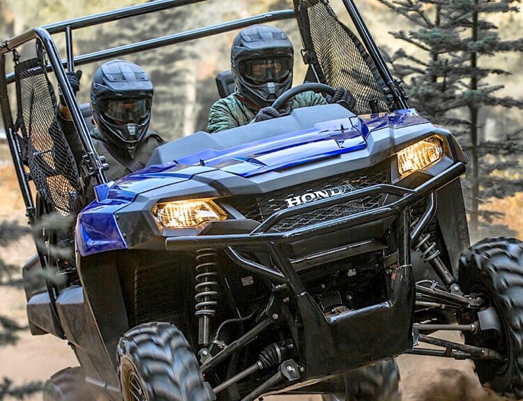 2018-honda-pioneer-700-1