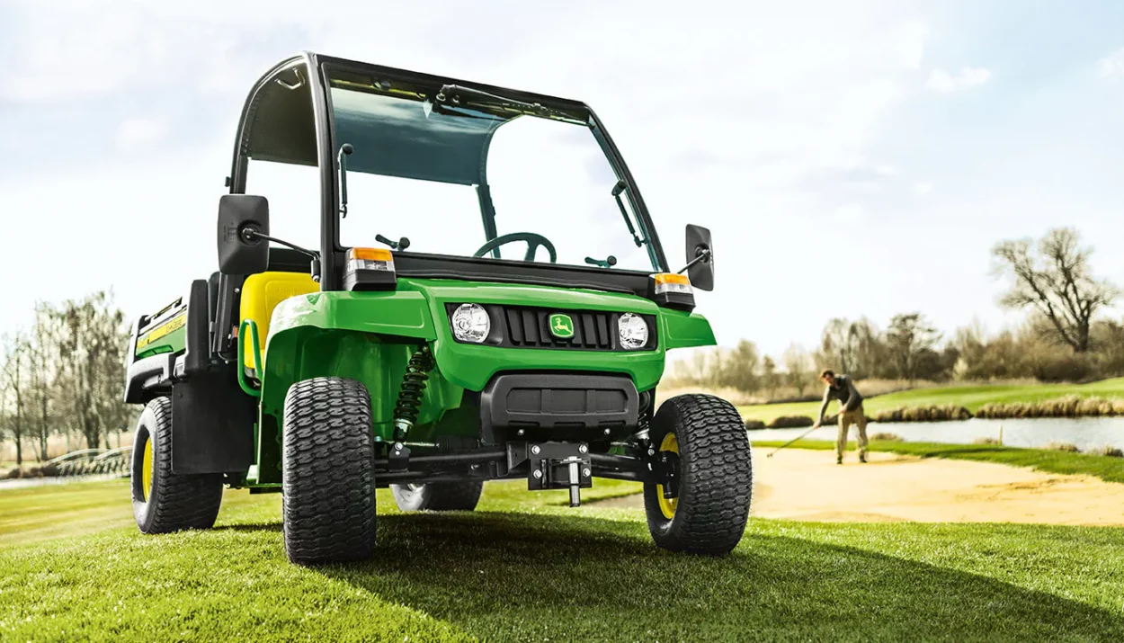 2018-john-deere-gator--te-4x2-electric-1