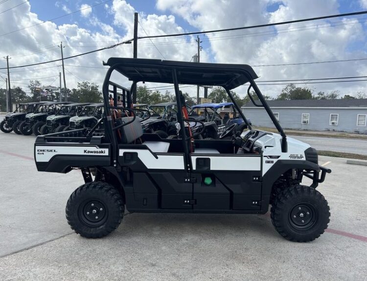 2018-kawasaki-mule--pro-dxt--diesel-eps-1