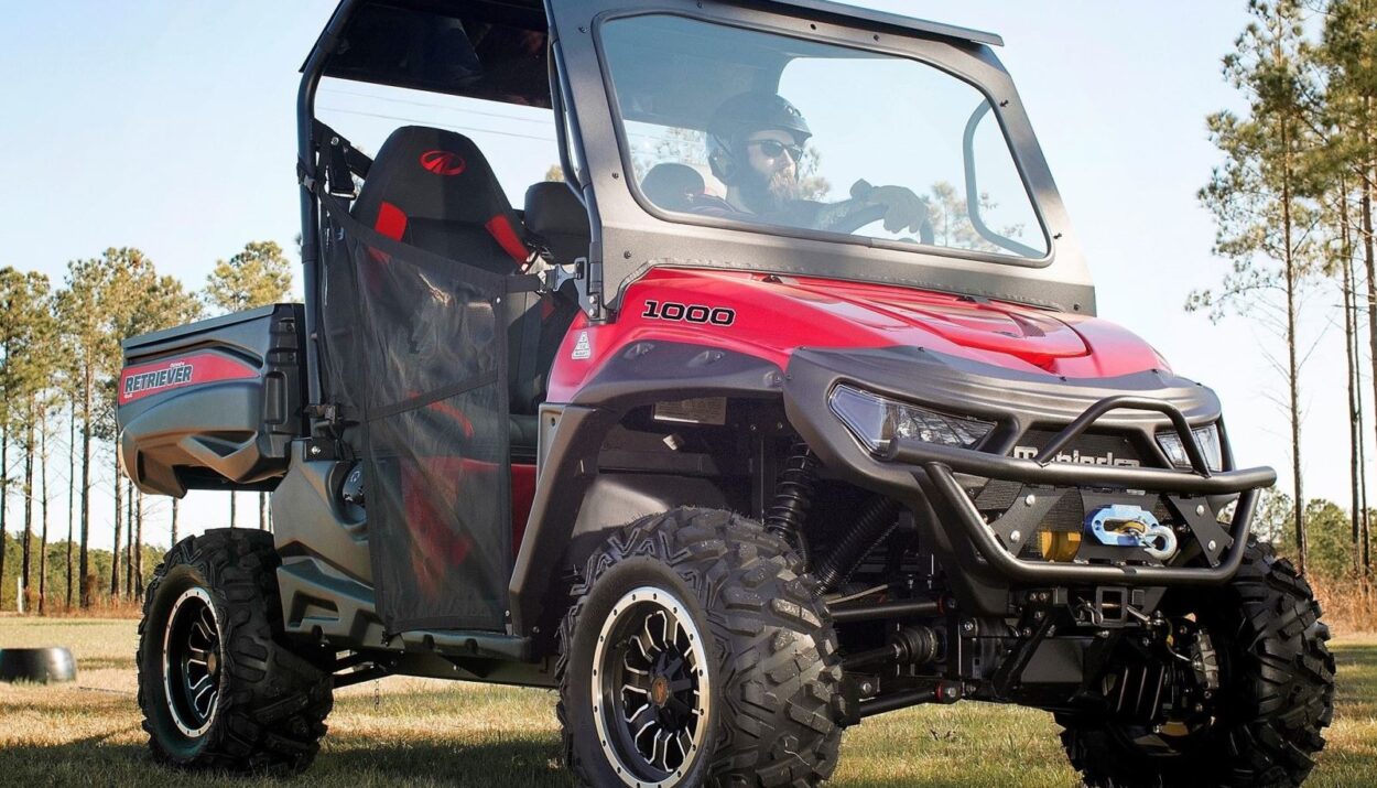 2018-mahindra-retriever-standard-series-750-gas-flexhauler-1