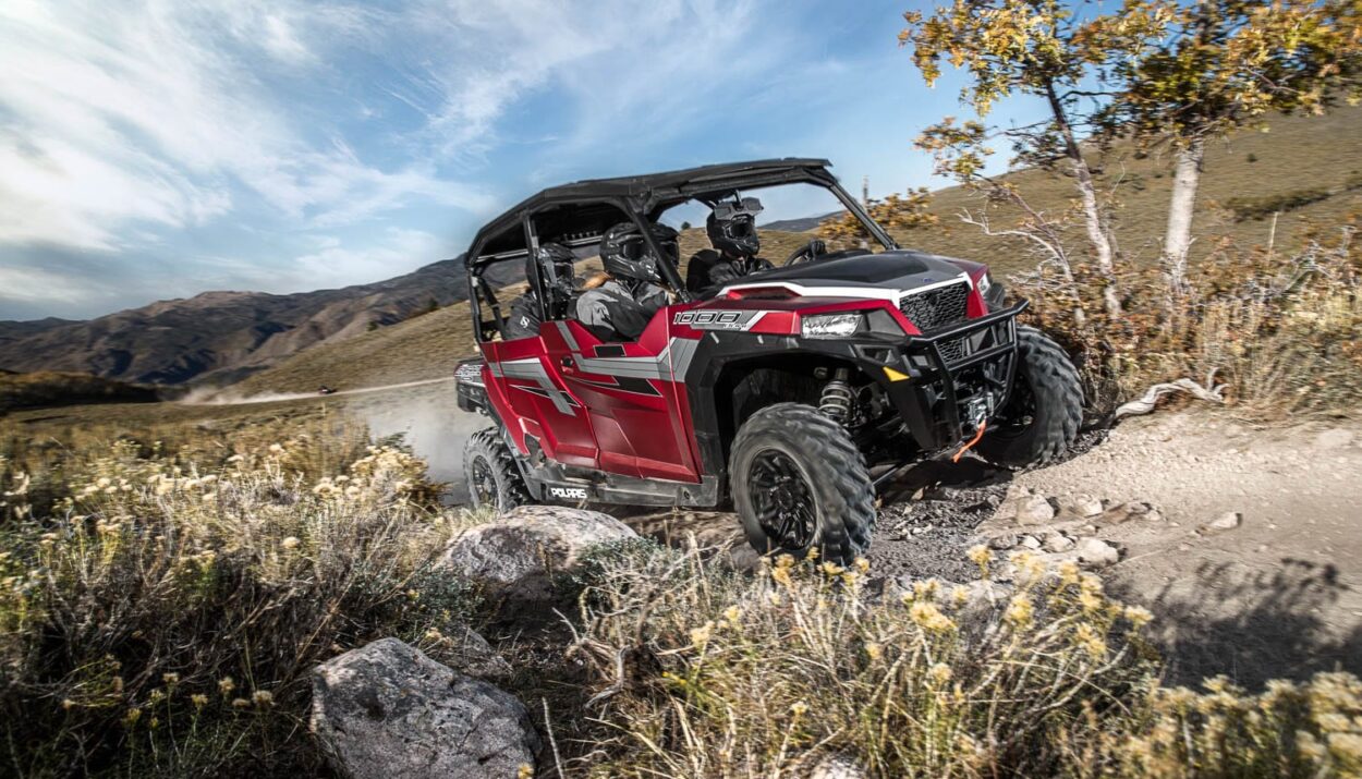 2018-polaris-general--1000-eps-hunter-edition-1