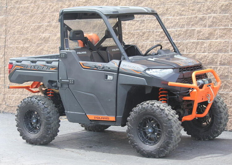 2018-polaris-ranger-crew--xp-1000-eps-high-lifter-edition-1