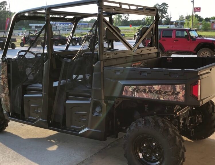 2018-polaris-ranger-crew--xp-900-1