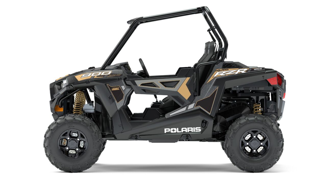 2018-polaris-rzr--900-1