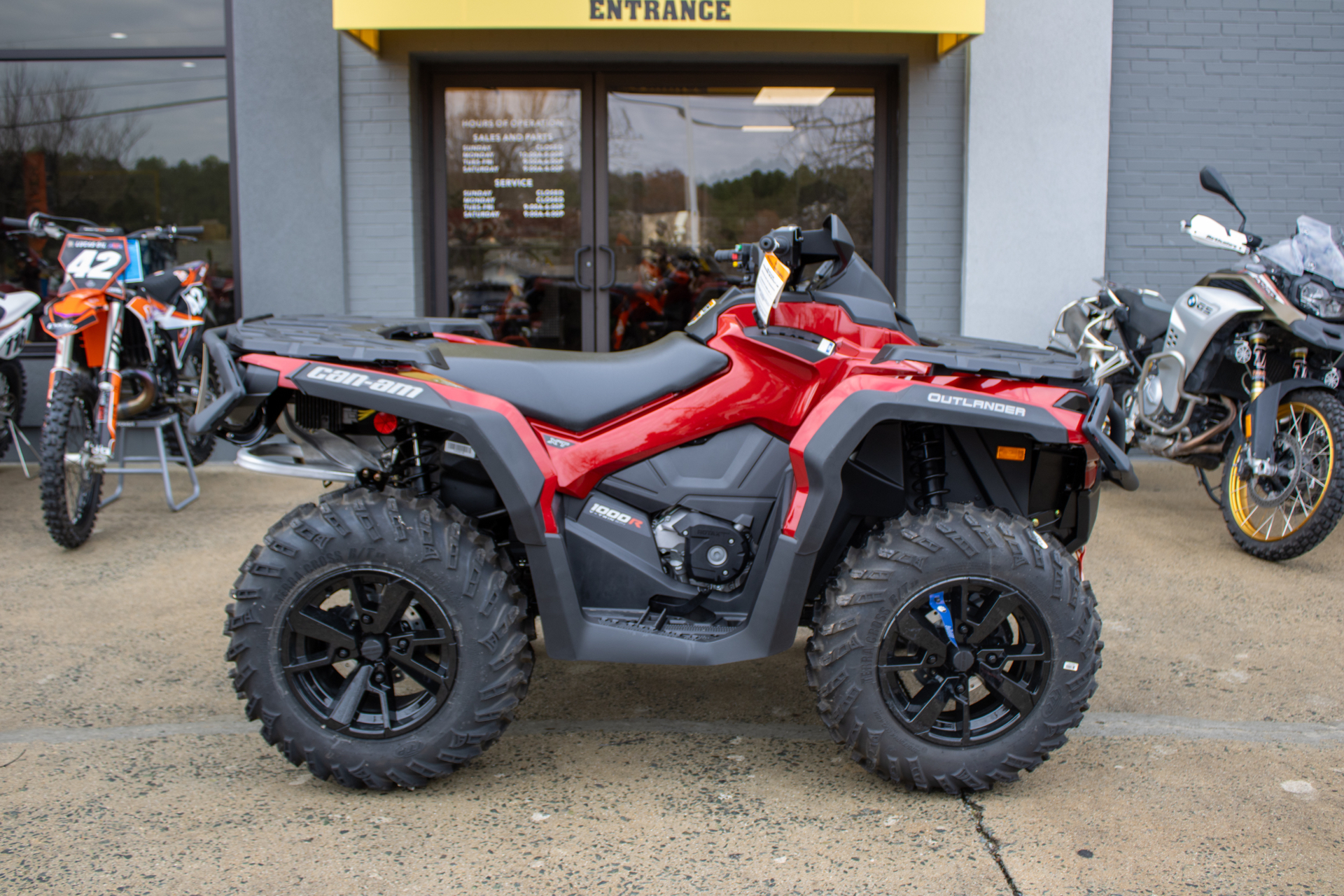 2019-can-am-outlander-max-north-edition-650-2