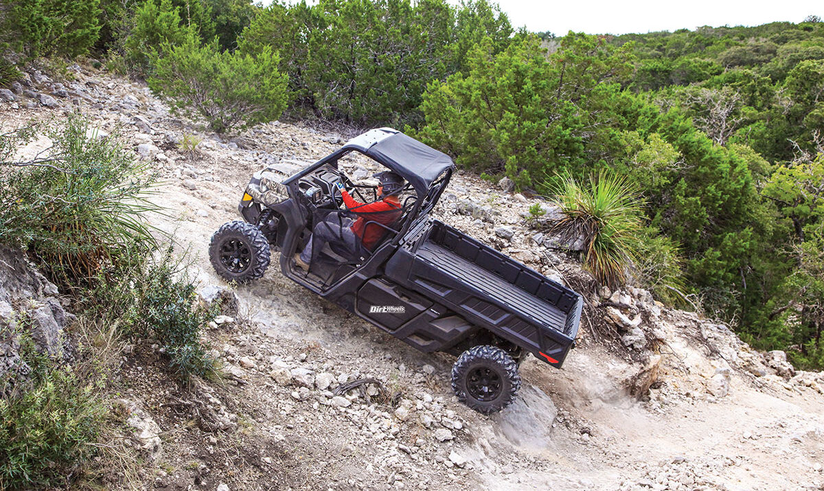2020-can-am-defender-dps-hd10-1