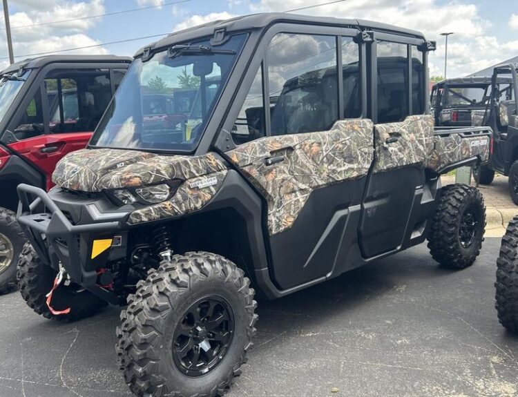 2020-can-am-defender-max-limited-hd10-1