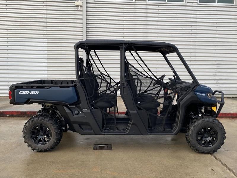 2020-can-am-defender-max-xt-hd10-1