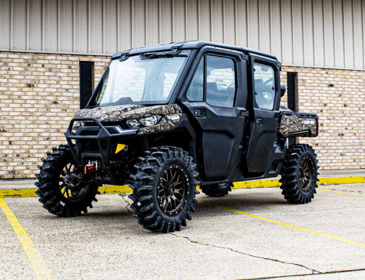 2020-can-am-defender-max-xt-hd10-cab-1