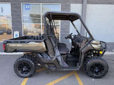 2020 Can-Am Defender MAX XT HD8
