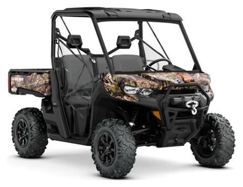 2020-can-am-defender-mossy-oak-edition-hd10-1