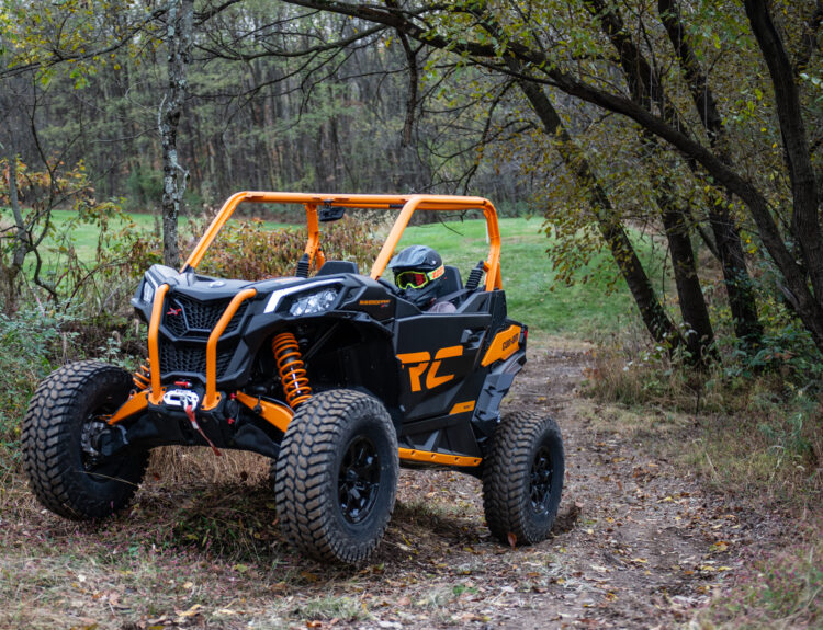 2020-can-am-maverick--sport-x-rc-1000r-1