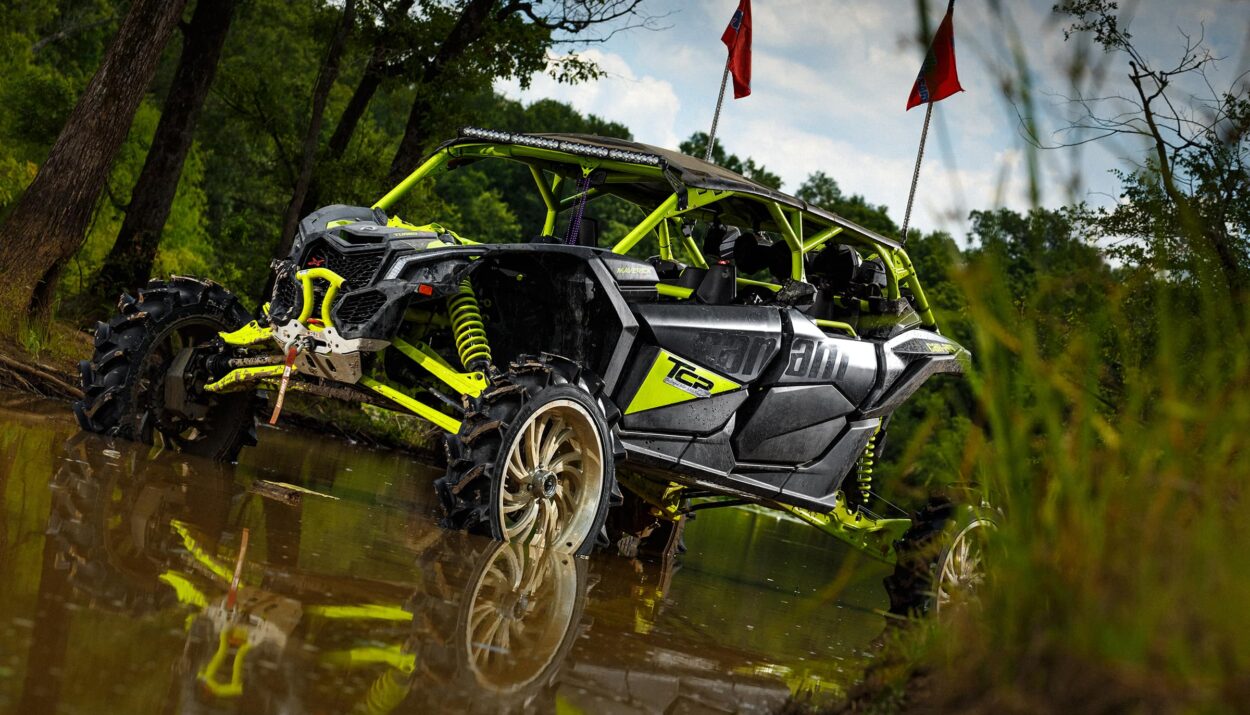2020-can-am-maverick-x3-x-mr-turbo-1