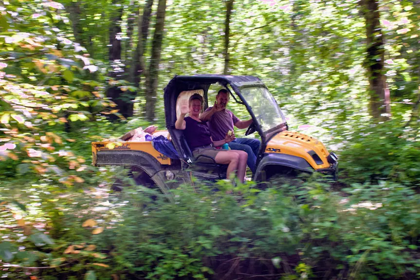 2020-cub-cadet-volunteer--4x4-efi-1