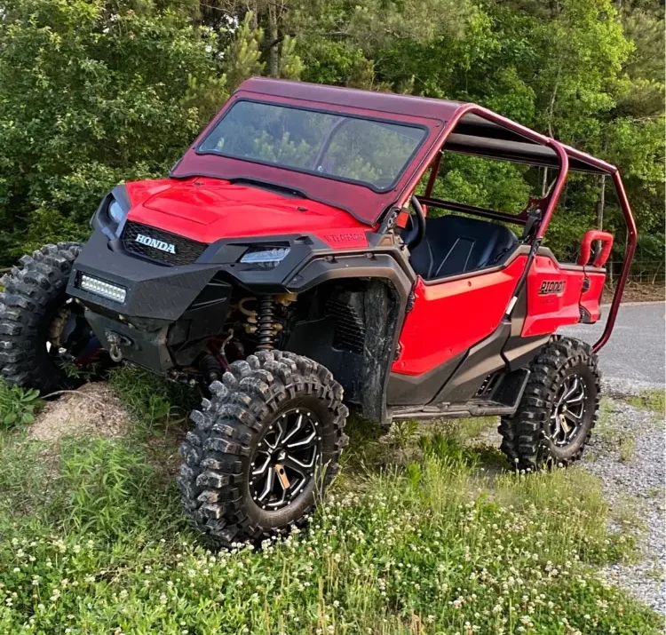 2020-honda-pioneer-1000-5-deluxe-1