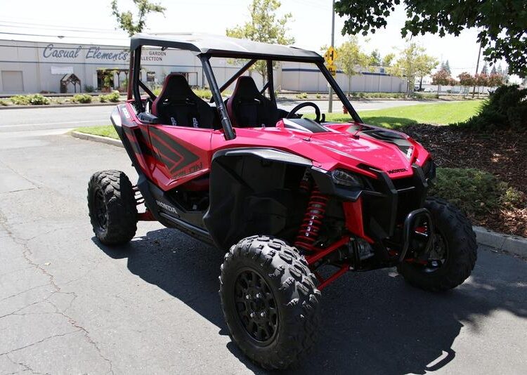 2020-honda-talon-1000r-1