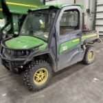 2020-john-deere-gator--xuv835r-1