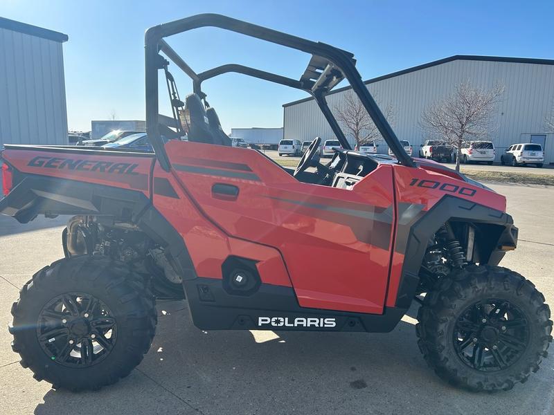 2020-polaris-general-1000-premium-2