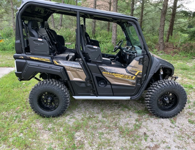 2020-yamaha-wolverine-x4-xt-r-1